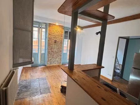 location appartement 3 pièces 45 m² à toulouse (31000)  875 €
