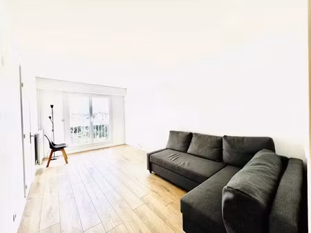 location meublée appartement 1 pièce 29 m² à paris 20ème (75020)  1 150 €