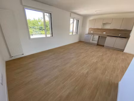location appartement 5 pièces 99 m² à saint-malo (35400)  1 192 €