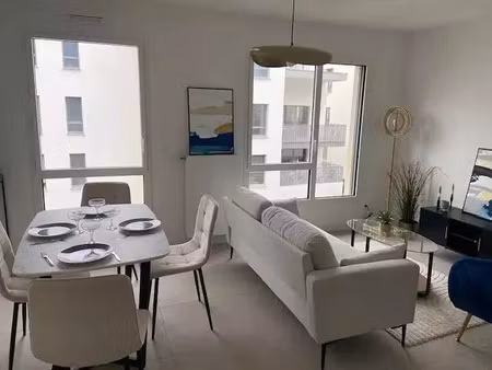 location appartement 3 pièces 68 m² à lyon 9ème (69009)  1 230 €