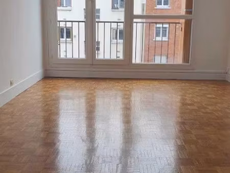 location appartement 3 pièces 57 m² à montrouge (92120)  1 600 €