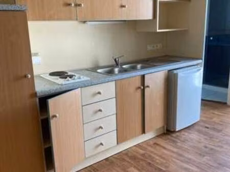location appartement t1 à nantes saint-clément - jardin des plantes (44000) : à louer t1 /
