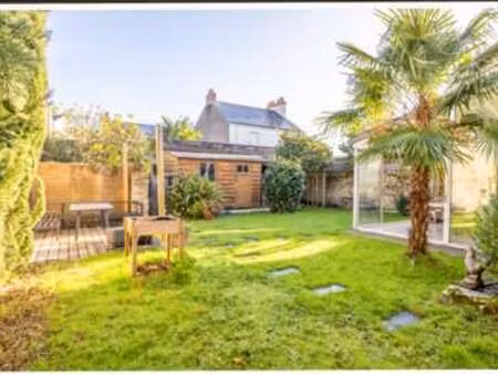 location maison à nantes zola (44000) : à louer / 241m² nantes zola