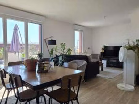 location appartement 4 pièces à saint-gilles-croix-de-vie (85800) : à louer 4 pièces / 90m