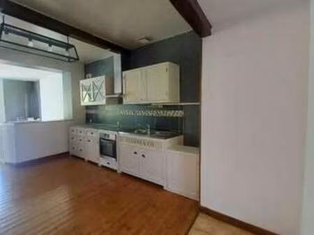 location maison aux herbiers (85500) : à louer / 70m² les herbiers