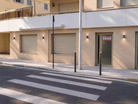 vente commerce 3 pièces nice (06100)