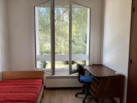 location meublée appartement 1 pièce 17 m² à limoges (87000)  370 €
