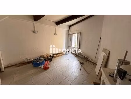 saint-mitre-les-remparts - t1 de 26.83 m² idéal investisseur ou premier achat
