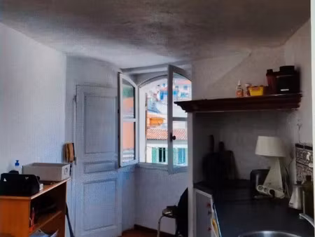 location appartement 1 pièce 27 m² à marseille 7ème (13007)  490 €