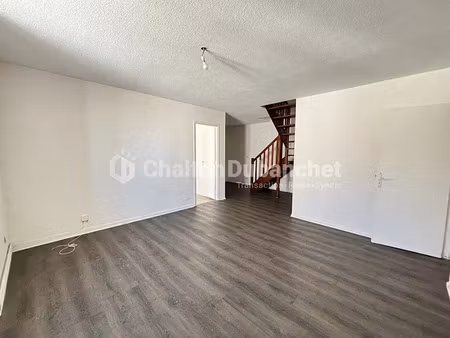 location appartement 4 pièces 78.14 m² à roanne (42300)  530 €