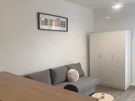 location meublée appartement 1 pièce 25 m² à nancy (54000)  540 €