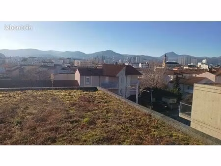 t2 lumineux idéal étudiant ou couple – secteur cézeaux  clermont-ferrand