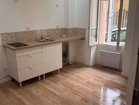 à louer studio 15m2