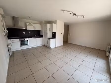 appartement t3 à louer