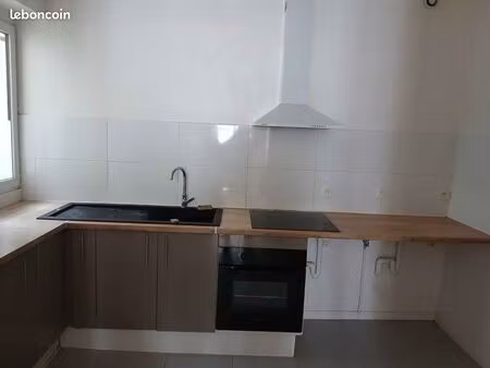 2 pièces à louer à grenoble