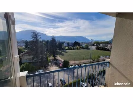 t3 appartement 62 m2 avec 2 balcons (meublé)