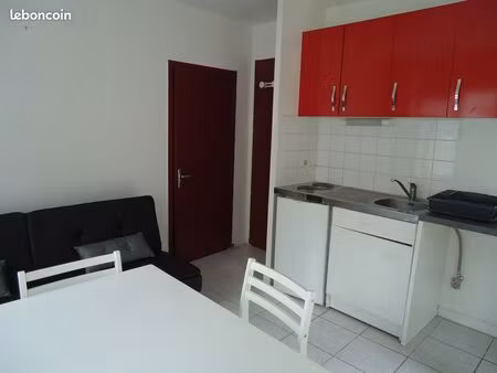 t meublé 29m² à 2 pas du centre ville