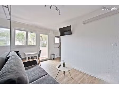 1er étage • 19.0 m² • studio • meublé