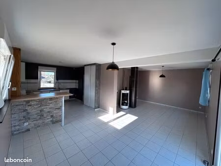 à louer : agréable maison de 90 m² au cœur de puberg
