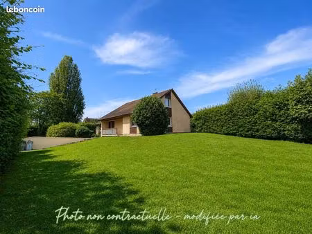 pavillon 6 pièces 124 m²