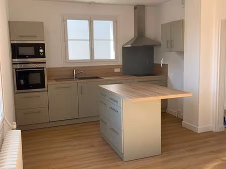 maison 17km sud est de tours