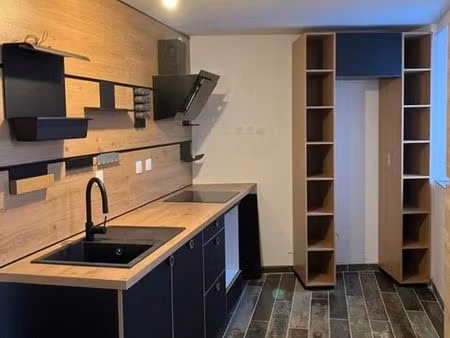 maison 3 pièces 60m²
