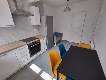 location meublée appartement 4 pièces 64 m² à asnieres-sur-seine (92600)  650 €