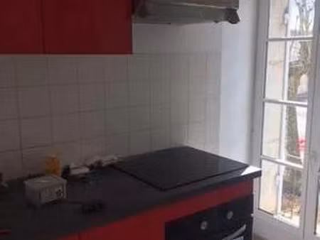 location appartement 2 pièces à cadillac-sur-garonne (33410)  620 €