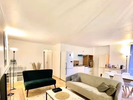 location meublée appartement 5 pièces 105 m² à champs-sur-marne (77420)  620 €
