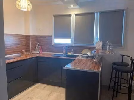 location meublée appartement 1 pièce 30 m² à metz (57000)  650 €