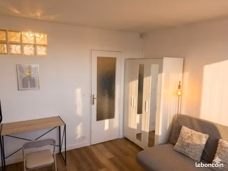 studio 1 pièce 17 m²