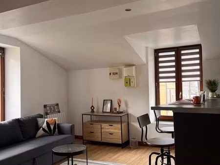 studio 1 pièce 31 m²