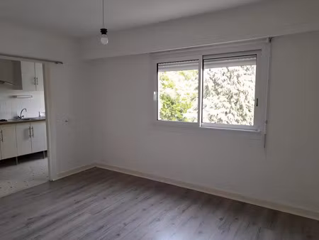 location appartement 1 pièce 32 m² à nantes (44000)  615 €
