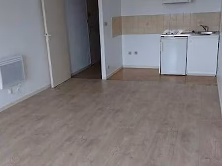 location appartement 1 pièce 32 m² à toulouse (31000)  640 €