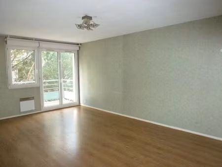 location meublée appartement 2 pièces 48 m² à toulouse (31000)  650 €