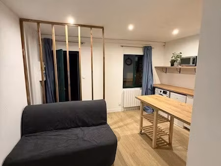 location meublée appartement 1 pièce 20 m² à lille (59000)  660 €