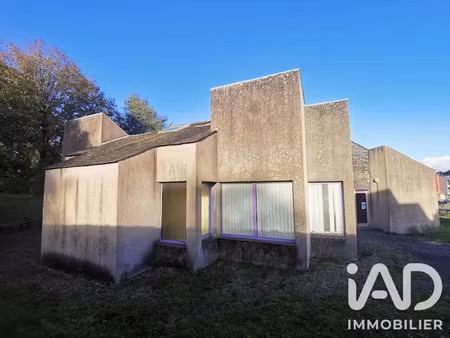vente maison 6 pièces 209 m² à guerlesquin (29650)  80 000 €