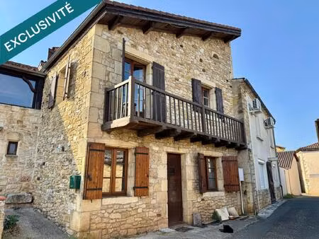 le charme d'un village  la vue en plus