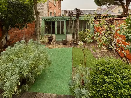 double échoppe à louer avec jardin