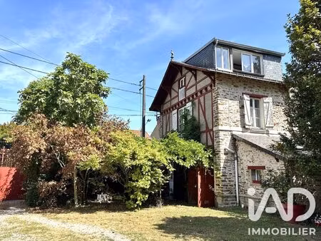 maison à nantes (44300)