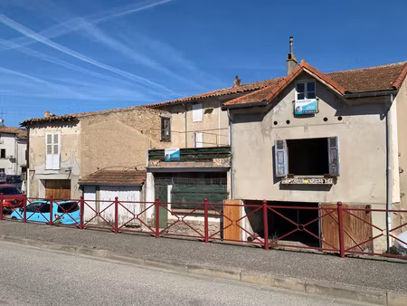 rare - mirepoix centre ville - maisonnette avec garage en dessous