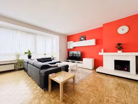 appartement à louer à avenue jules de trooz 9 woluwe-saint-pierre (vbe49983)