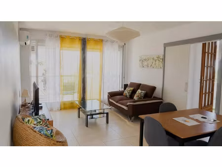location appartement 2 pièces 44 m² à saint-denis (97400)