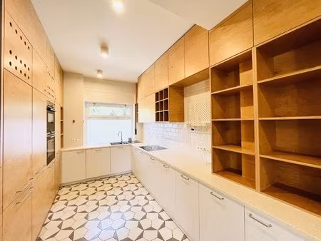 maison à louer à rue de l'activité 17 woluwe-saint-lambert (vbe49984)