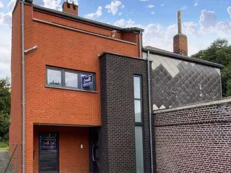 bel appartement au rdc avec terrasse et jardin  2 chambres