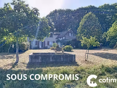 maison 6 pièces proche de garlin avec grange et terrain de prè