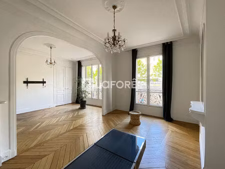 anvers élégant appartement à usage mixte
