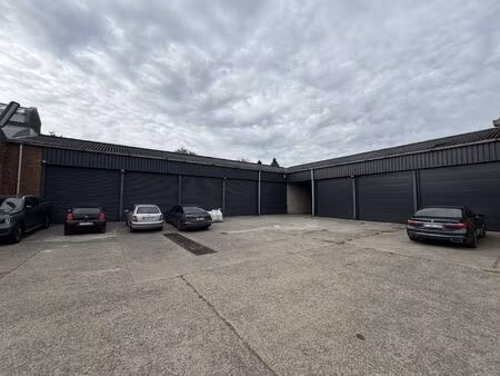 surface industrielle à louer à rue des châteaux d'eau 8 montignies-sur-sambre (vbe49991)