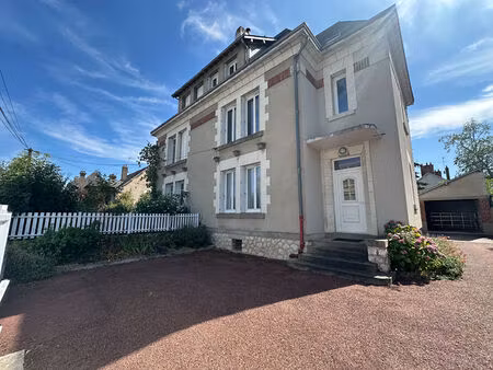 quartier administratif - maison avec 2 logements