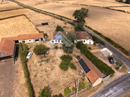 vie de plain pied  1ha sans voisins